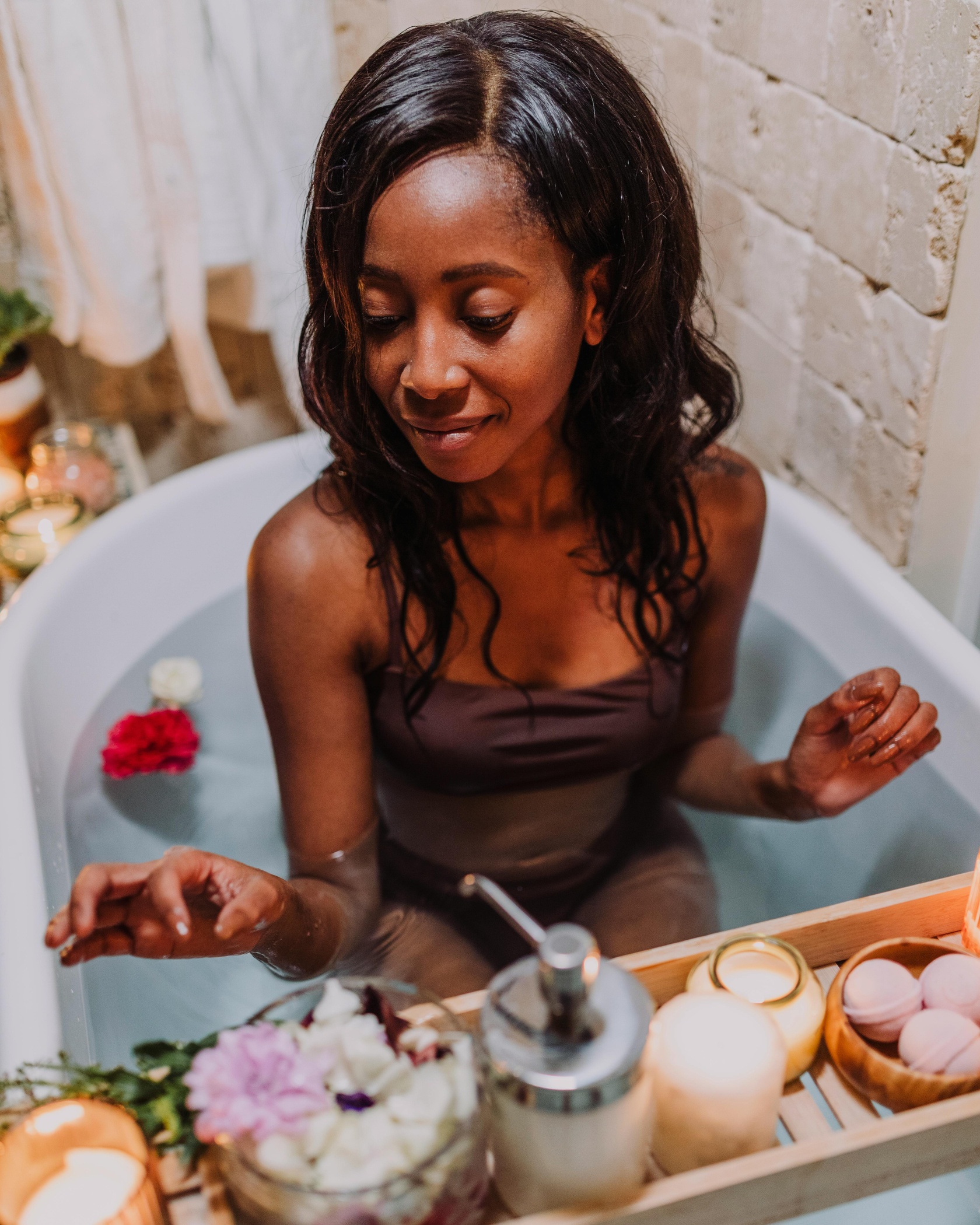 pexels-rdne-6724575_cropped_processed_by_imagy